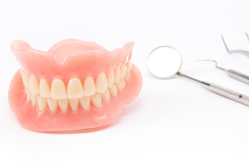 入れ歯が合わない